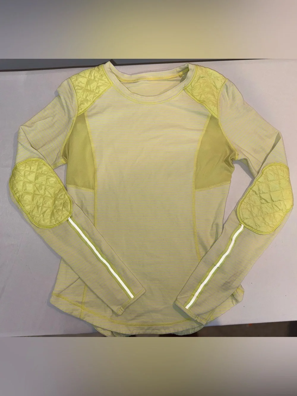 Lululemon Yellow Long Sleeve Quilted Shoulders and elbow Athletic Top Size 6
